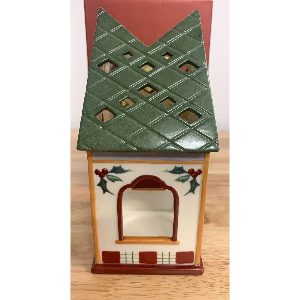 Lenox Winter Greetings Cardinal Birdhouse Votive Candle Holder Catherine McClung